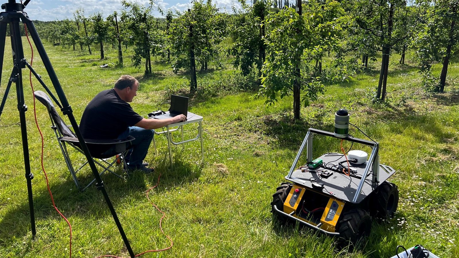 Field robot deployment in an orchard