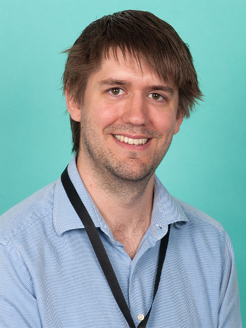 Dr. James Knowles